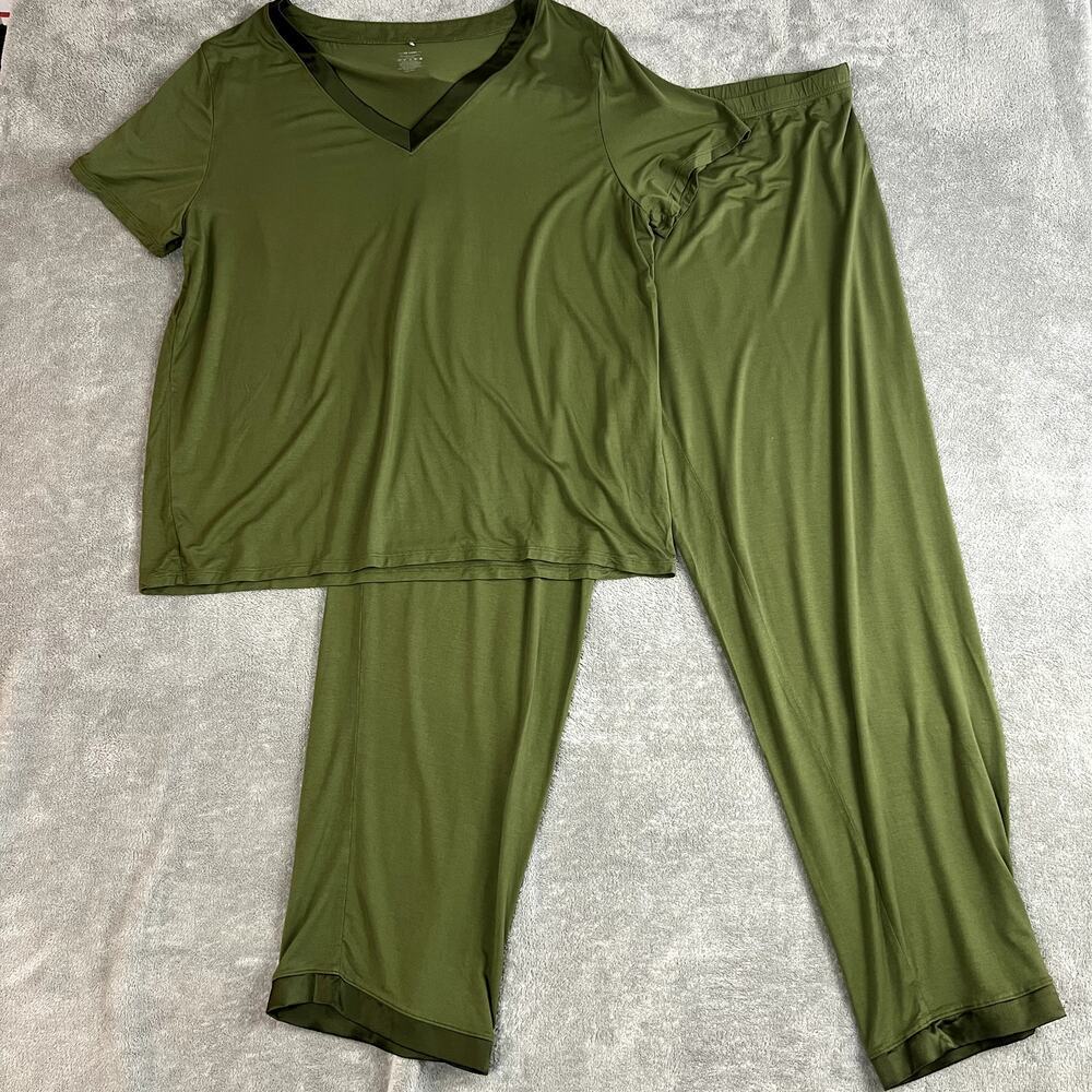 Womens XXL Pajama Set Bamboo Viscose Green Soft Luxe Sustainable Material